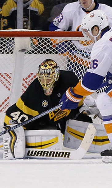 Greiss makes 32 saves; Islanders blank Bruins 4-0 (Jan 16, 2017)